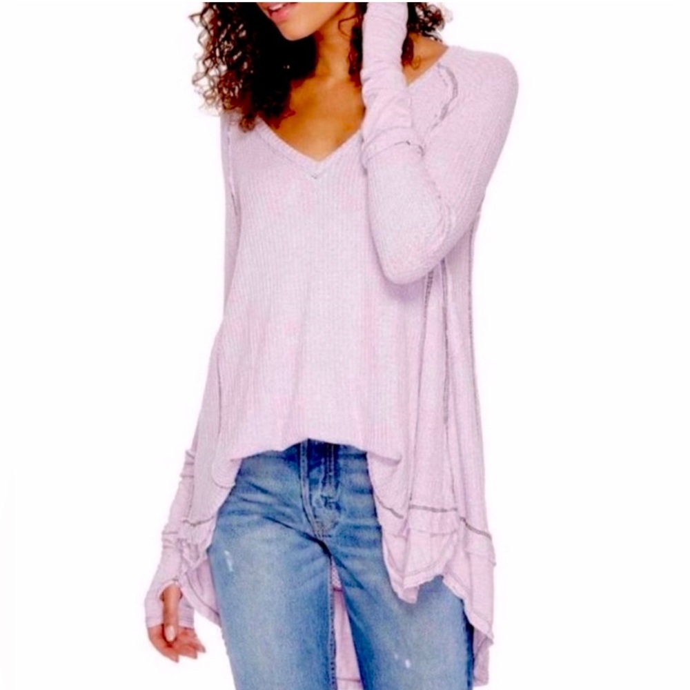 Light Pink V-Neck Long Sleeve High-Low Knit Top